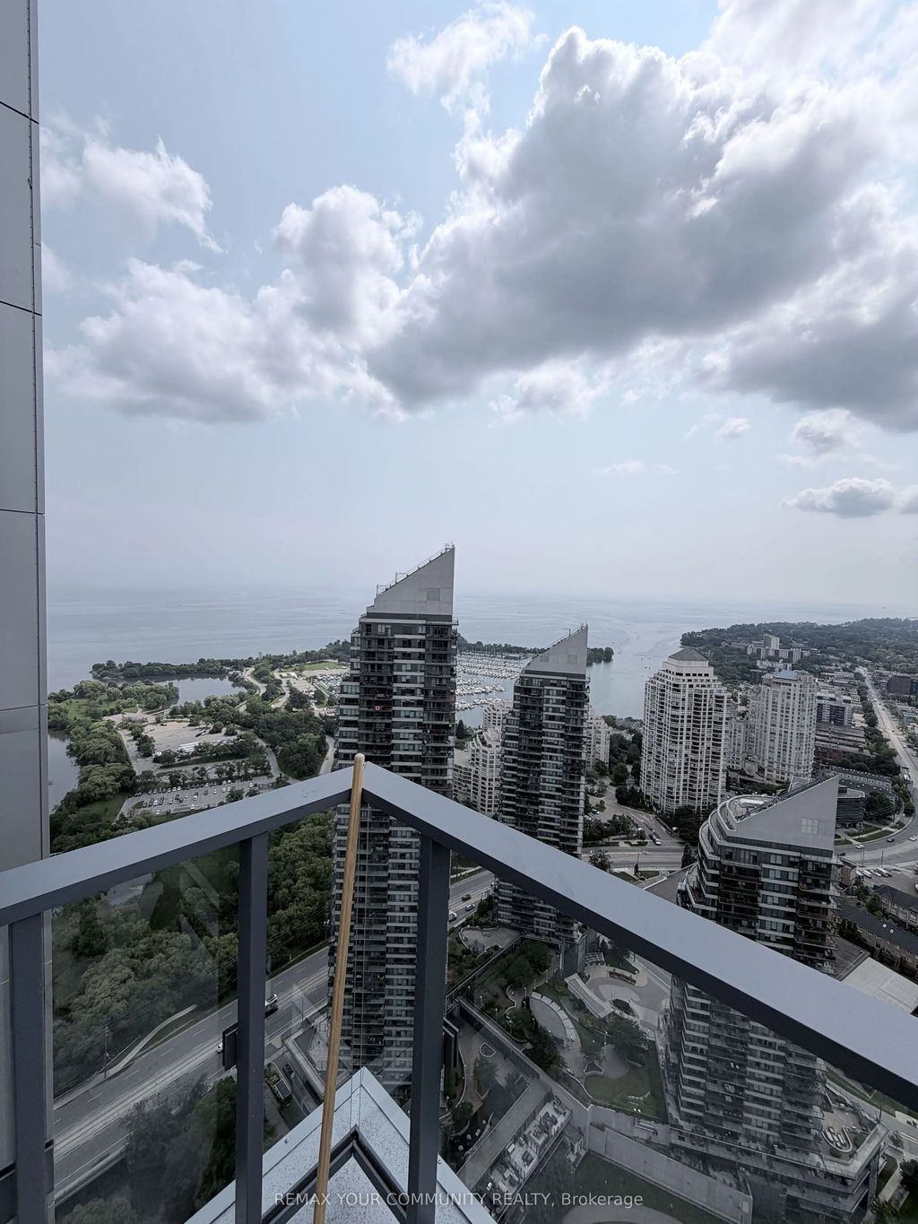 2220 Lakeshore Boulevard Ph2, Toronto W06