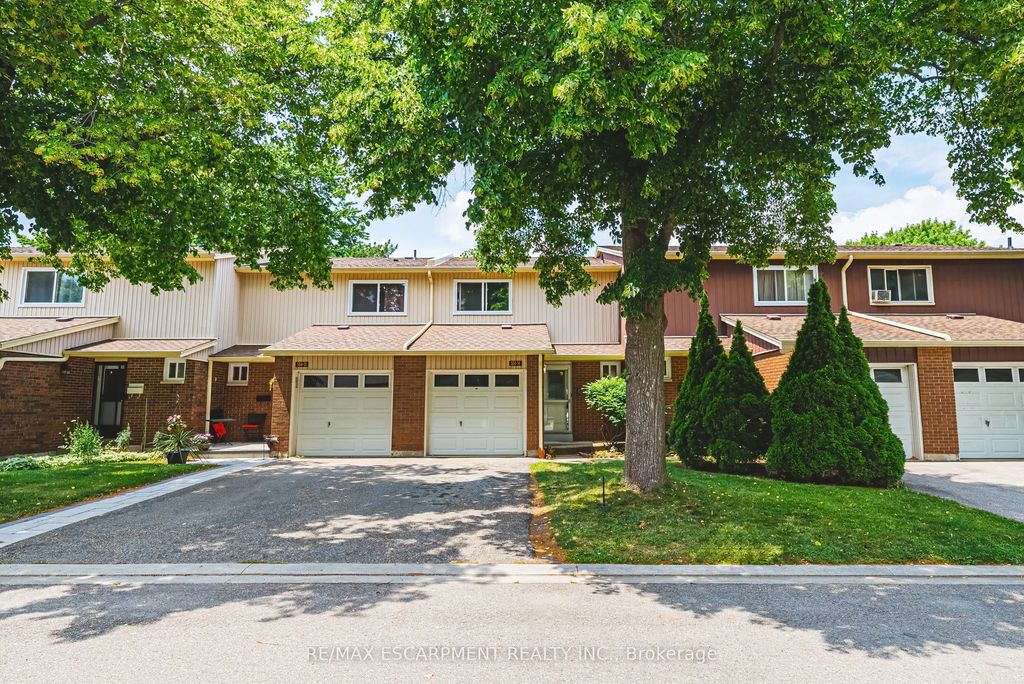564 Sheraton Road 14, Burlington