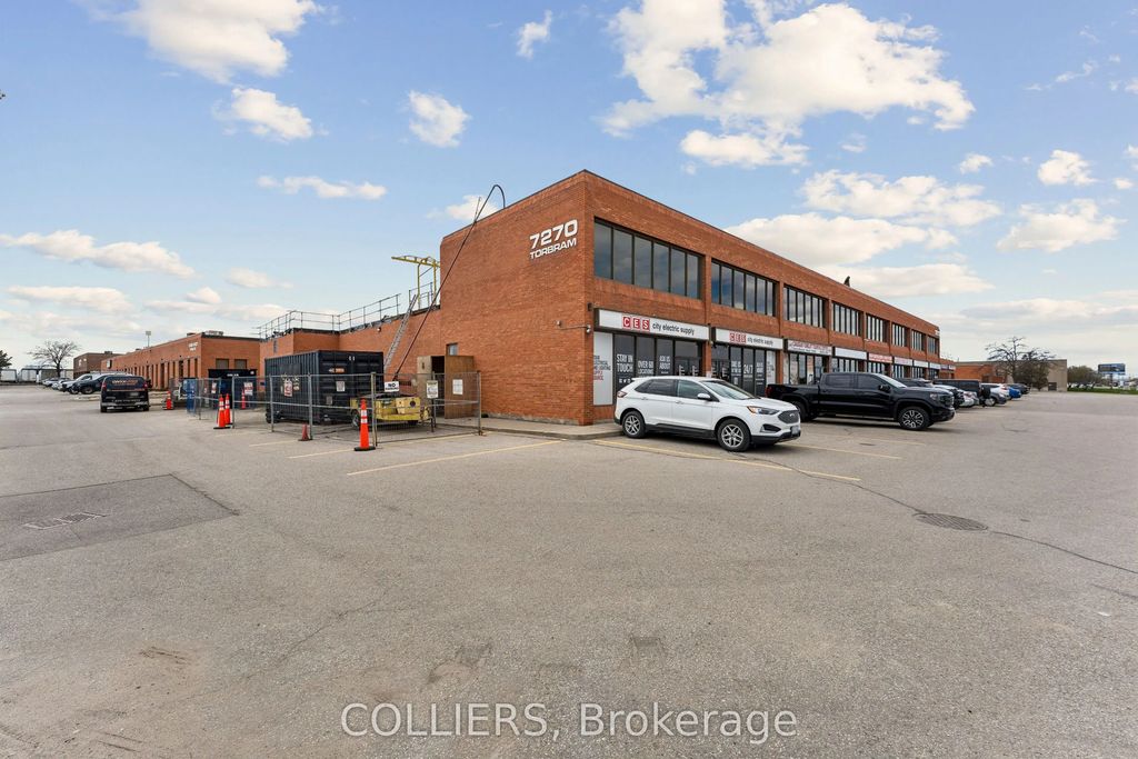 7270 Torbram Road 8, Mississauga