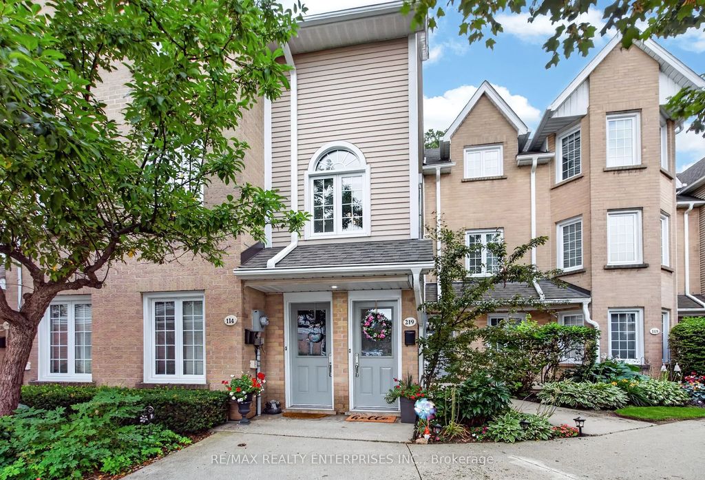 2110 Cleaver Avenue 219, Burlington