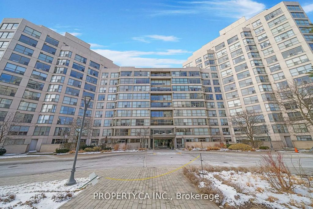 2267 Lake Shore Boulevard W 526, Toronto W06