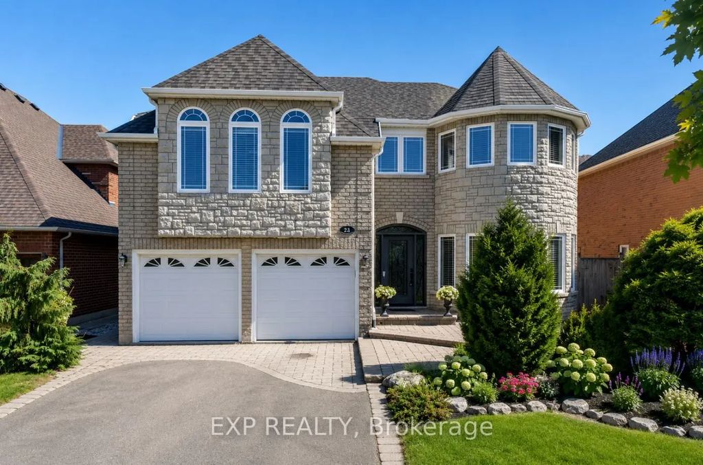 16 Curry Crescent, Halton Hills