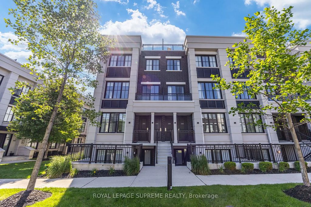 652 Cricklewood Drive 207, Mississauga