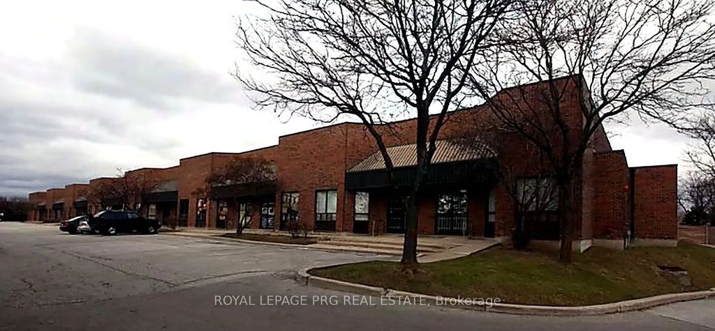 8560 Torbram Road 32, Brampton
