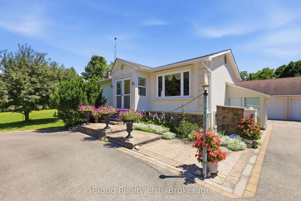 4014 Twenty Side Road, Milton