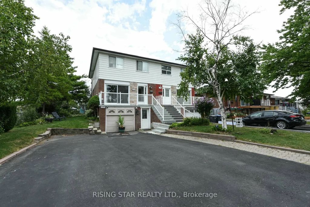 3295 Chipley Crescent, Mississauga