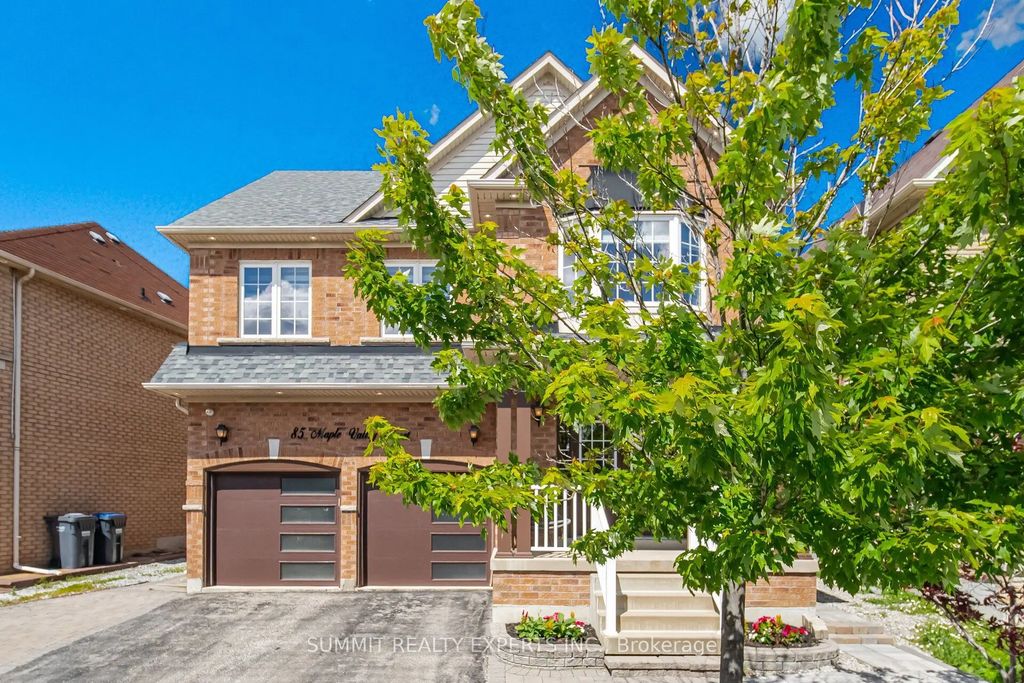 85 Maple Valley Street, Brampton