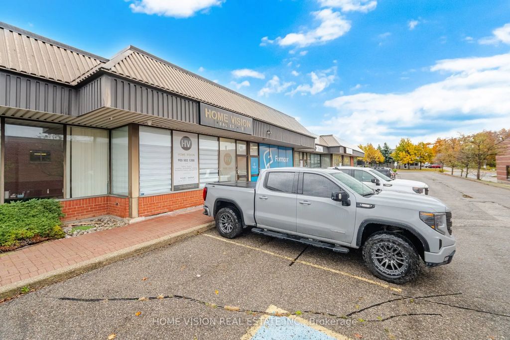 315 Traders Boulevard E 11, Mississauga
