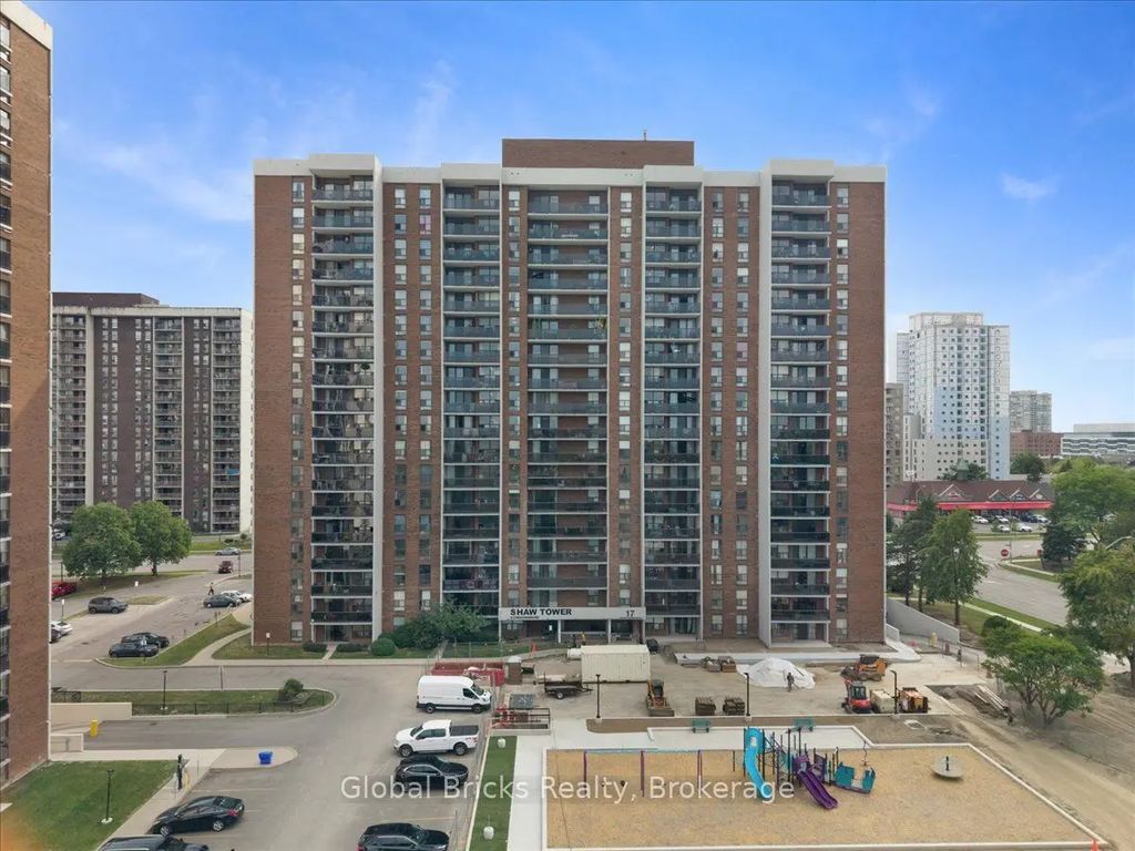 17 Knightsbridge Road 1103, Brampton