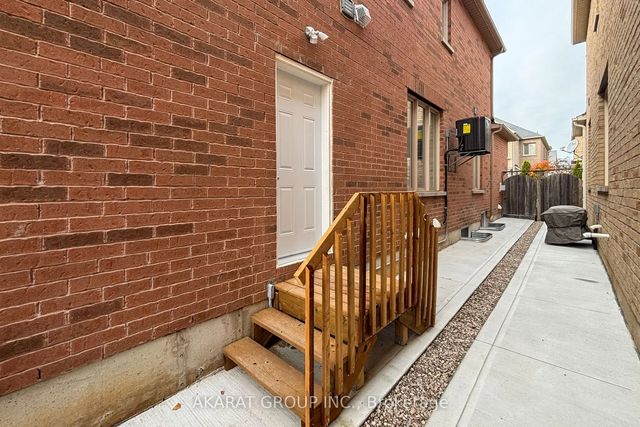 5463 Fudge Terrace Basement Apt, Mississauga