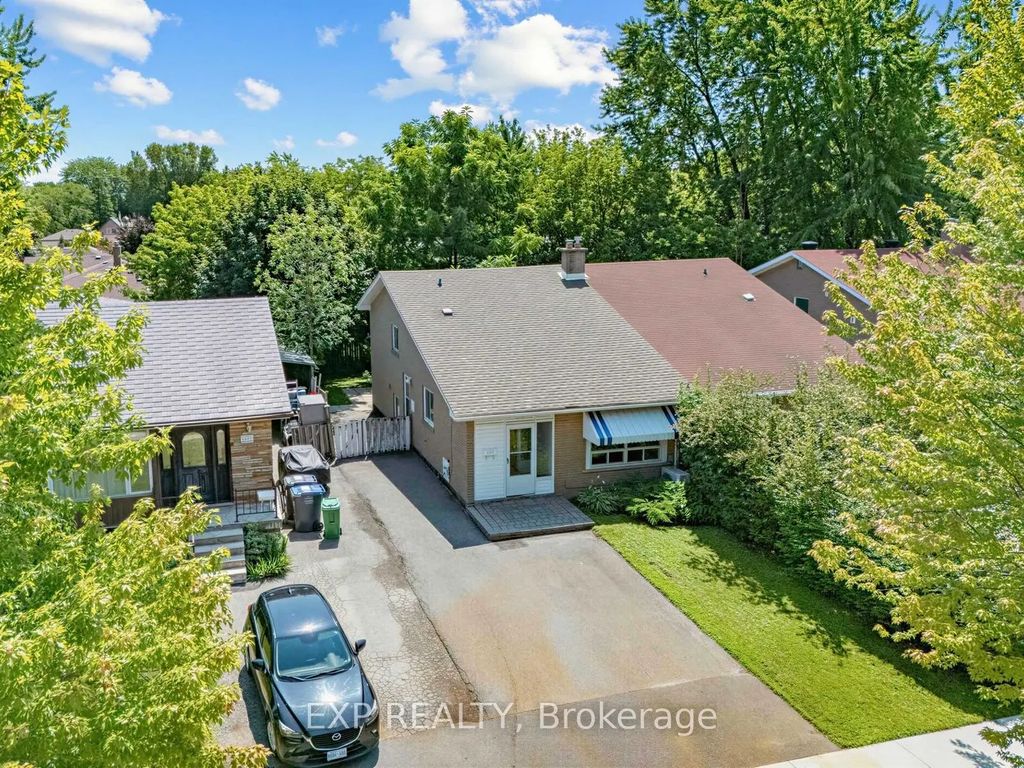 1586 Sandgate Crescent, Mississauga