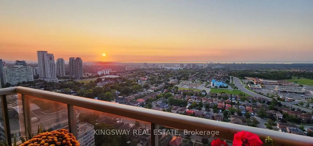 3880 Duke Of York Boulevard 3009, Mississauga