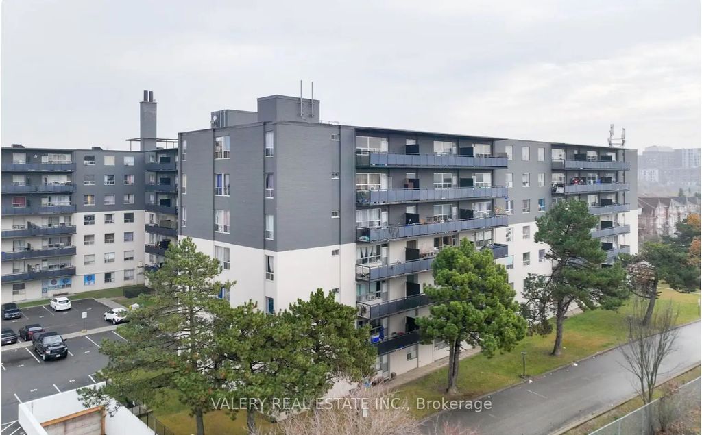 1450 Sheppard Avenue W 718, Toronto W05