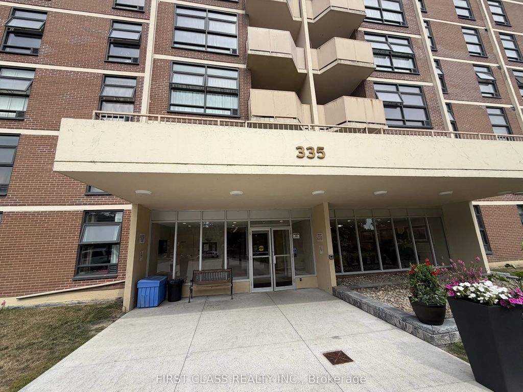 335 Driftwood Avenue 903, Toronto W05