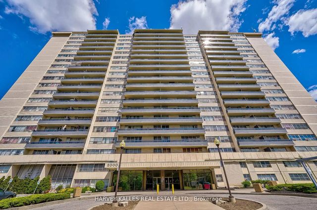 2000 Sheppard Avenue W 501, Toronto W05