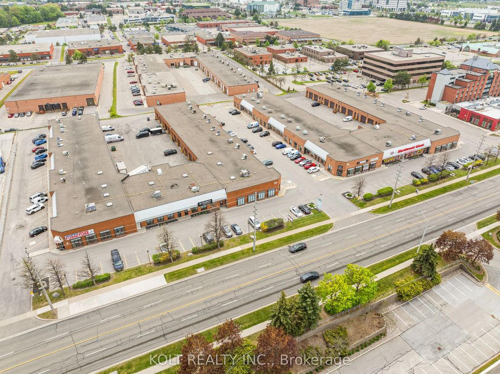 190 Britannia Road E 24, Mississauga