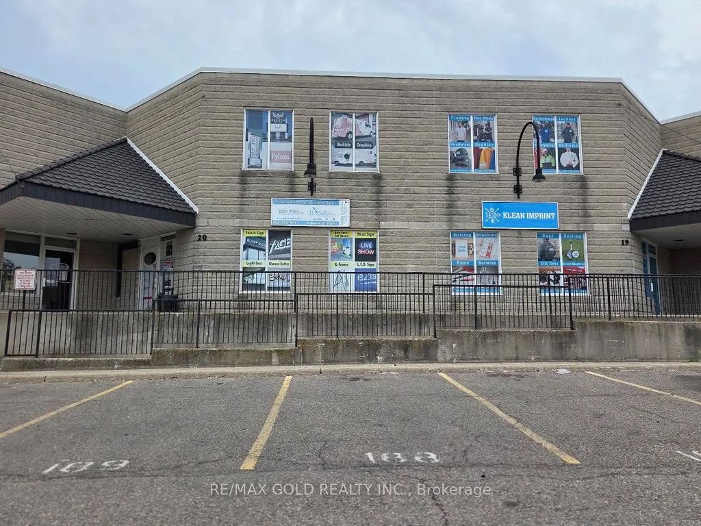 2359 Royal Windsor Drive 20-21, Mississauga
