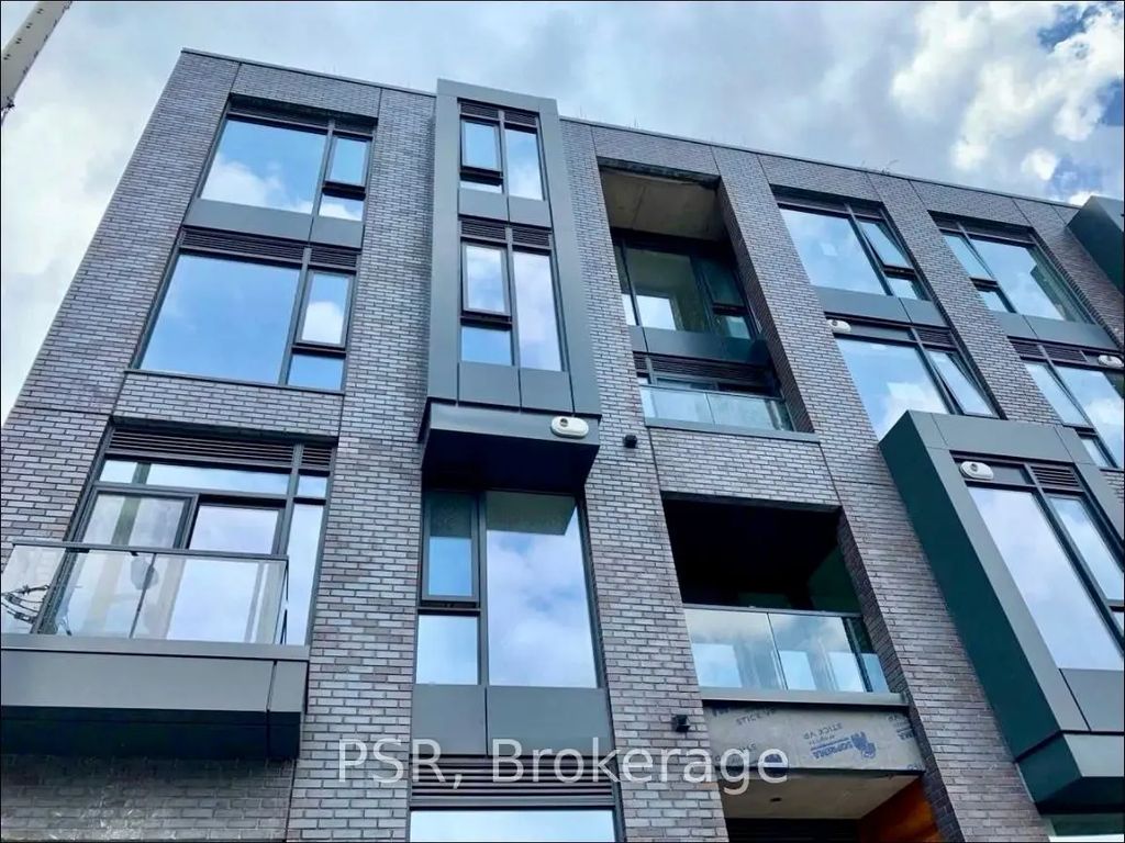 35 Wabash Avenue 205, Toronto W01
