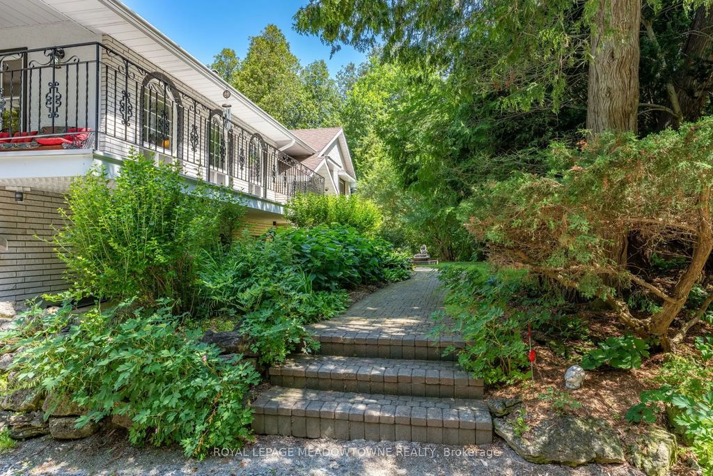 6733 25 Side Road, Halton Hills