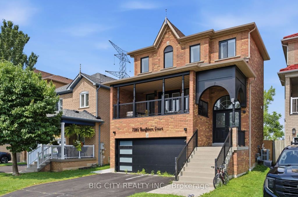 7395 Banffshire Court Main & Upper, Mississauga