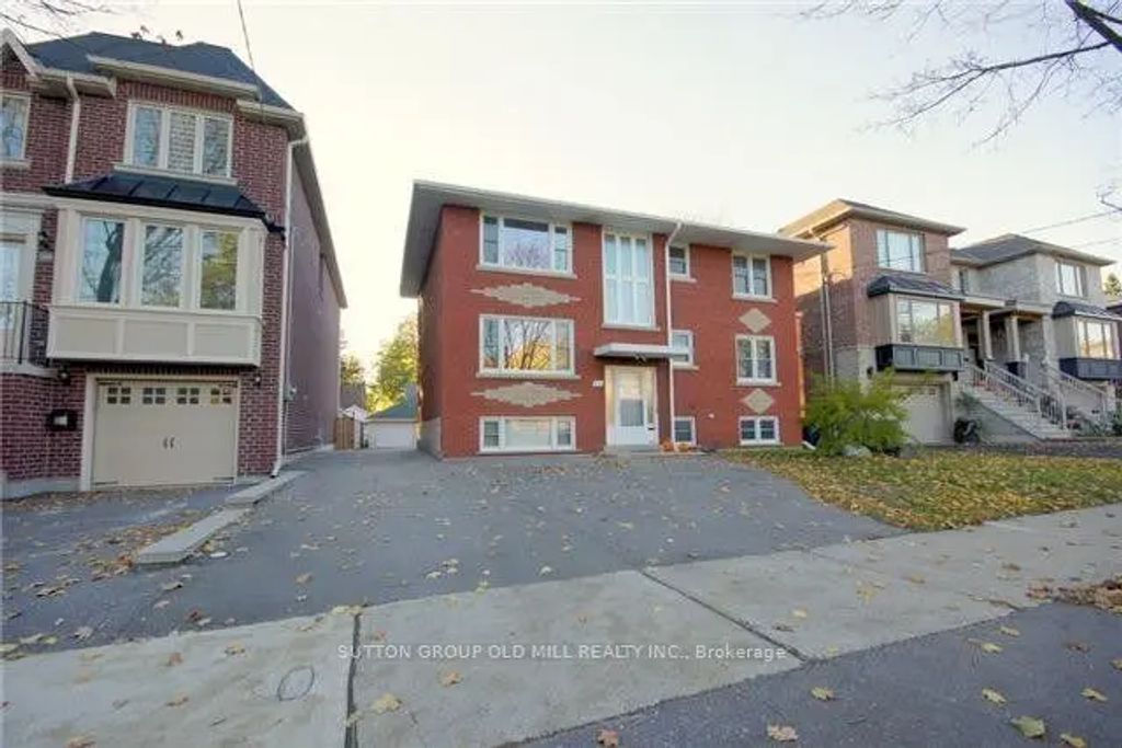 232 Aldercrest Road, Toronto W06