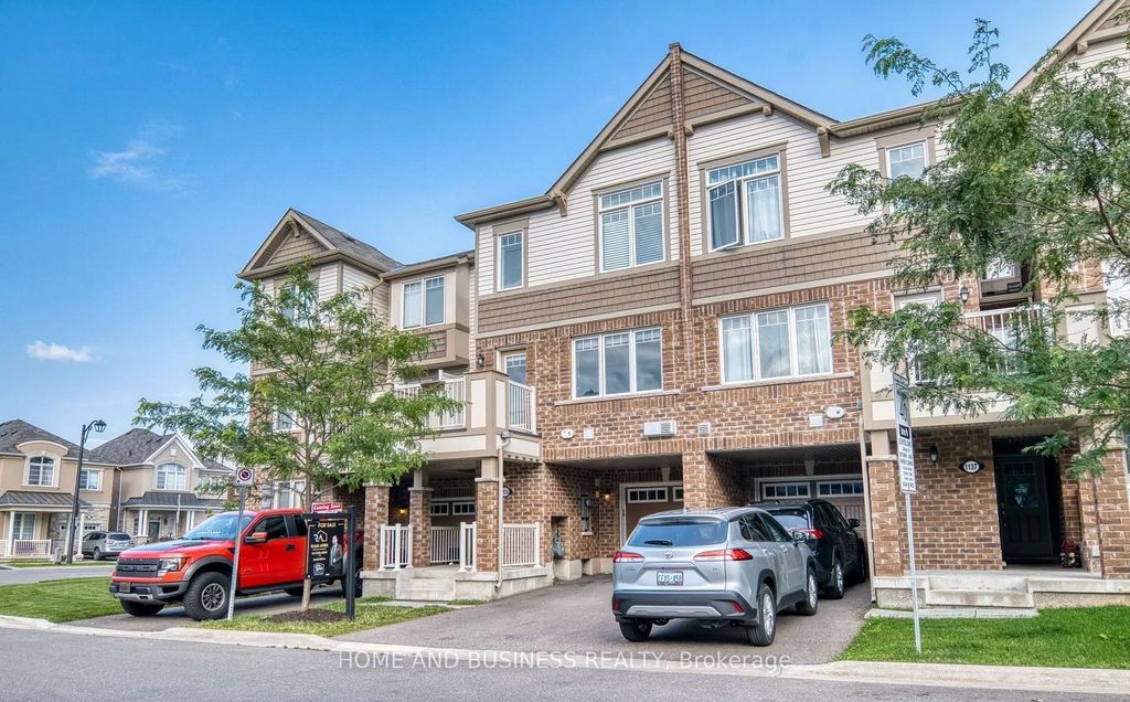 1135 Duignan Crescent, Milton
