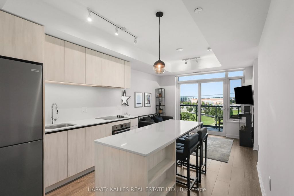 2495 Eglinton Avenue W 609, Mississauga