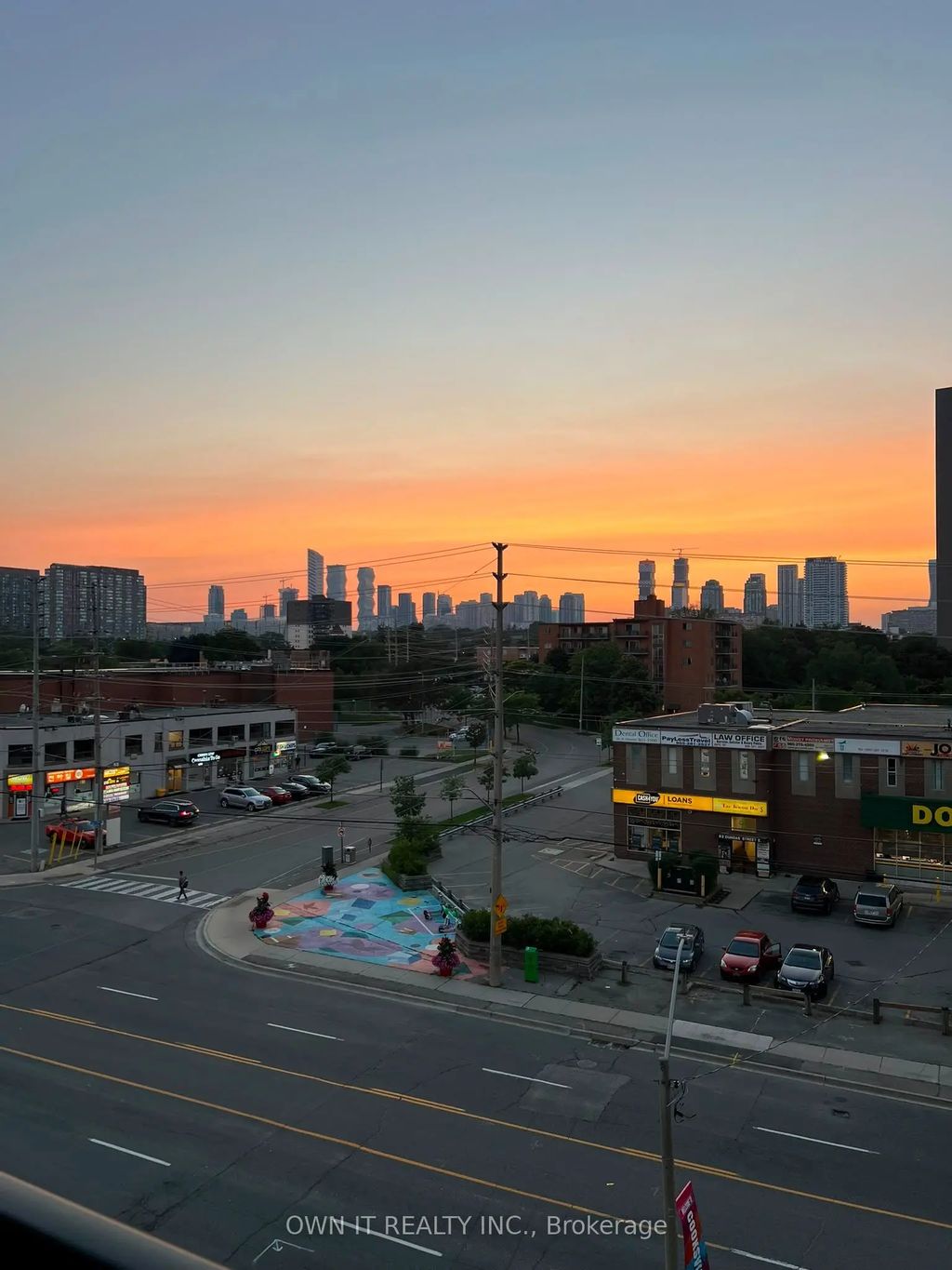 86 Dundas Street E 403, Mississauga