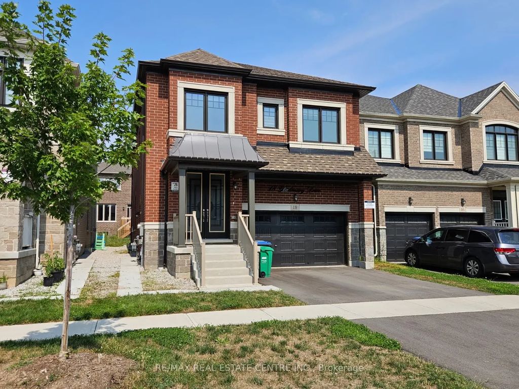 18 Gladmary Drive, Brampton