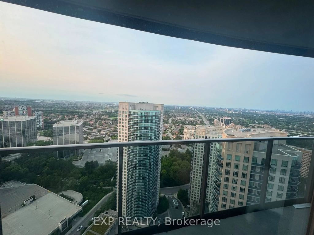 60 Absolute Avenue 3707, Mississauga