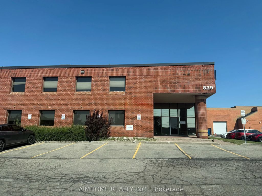 839 Central Parkway W Main Fl, Mississauga
