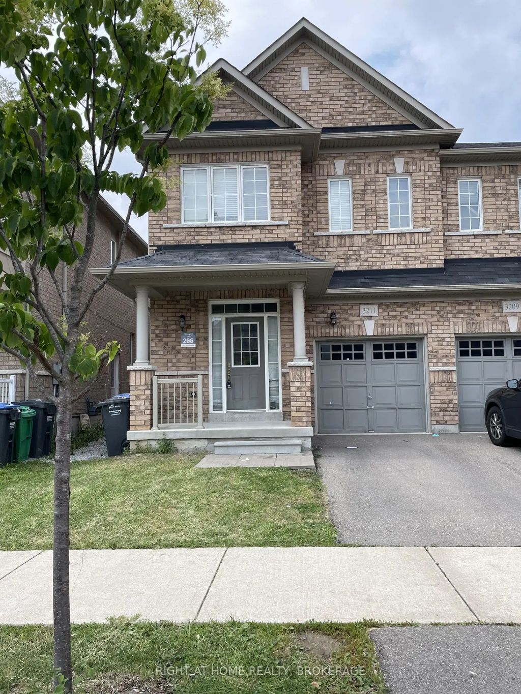 3211 Edwyna Drive, Mississauga