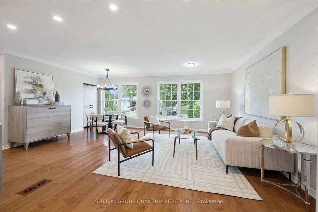 1027 Argus Drive, Mississauga