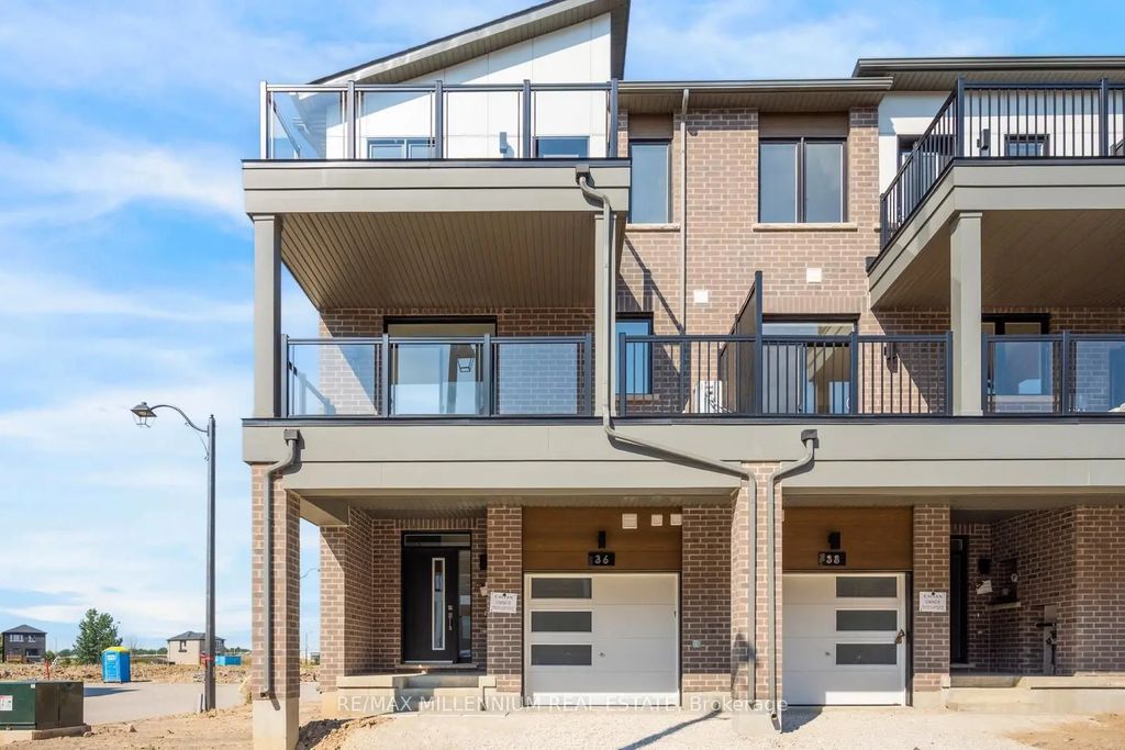 36 Thornbird Crescent Upper, Brampton
