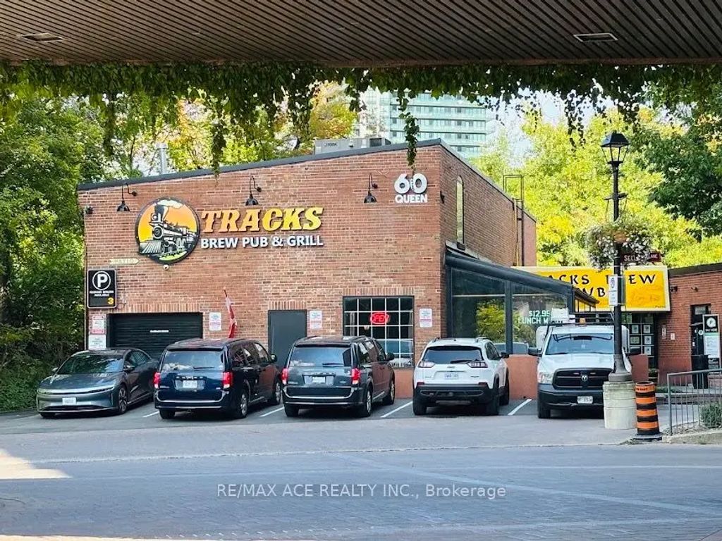60 Queen Street E, Brampton