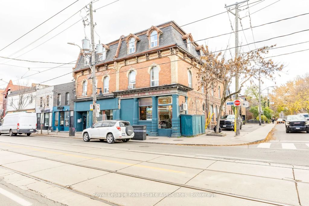 1267 Queen Street W, Toronto W01