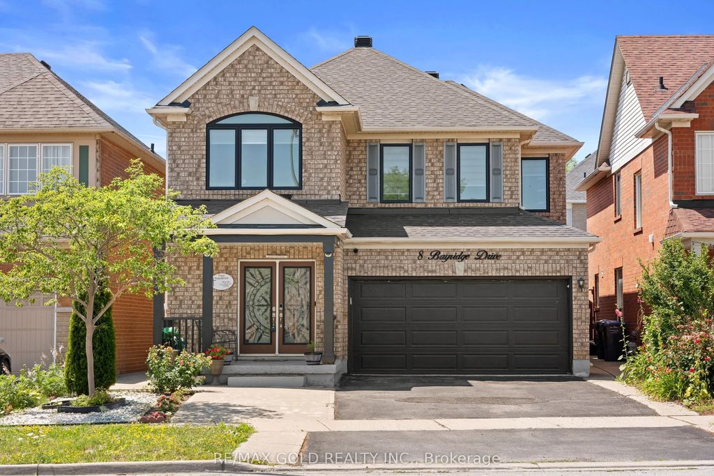 8 Bayridge Drive, Brampton
