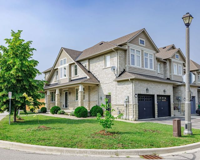 2 Nectarlane Avenue, Caledon