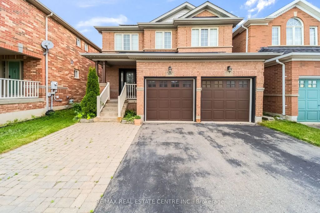 69 Crown Victoria Drive, Brampton