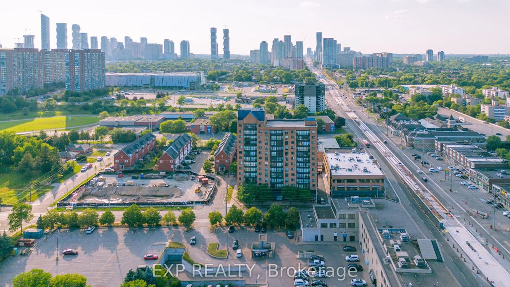 25 Agnes Street 202, Mississauga