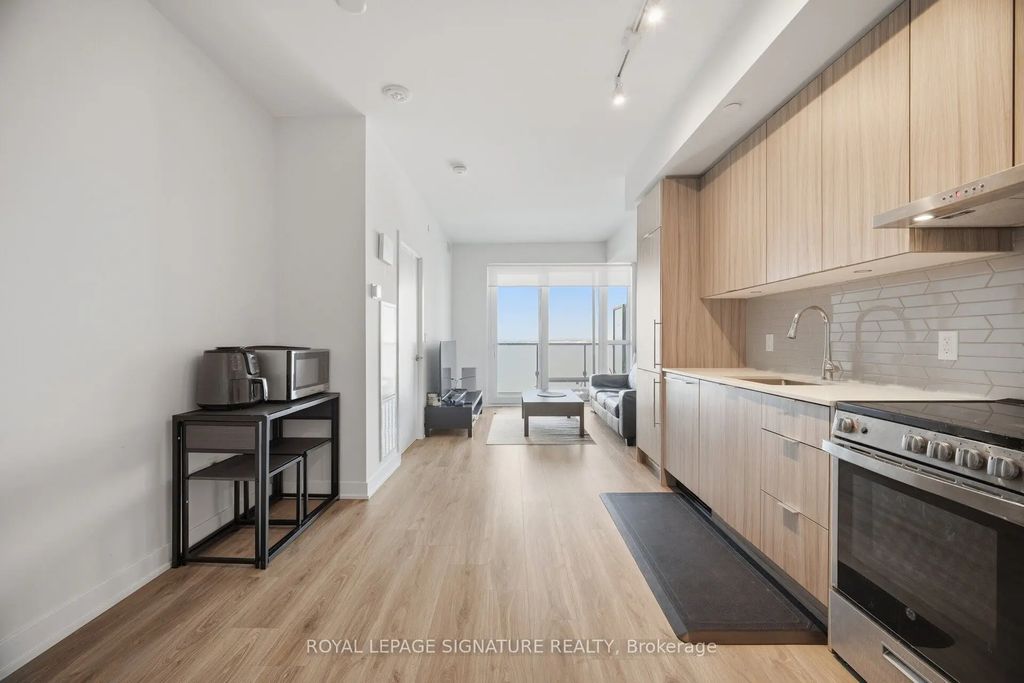 430 Square One Drive 2709, Mississauga