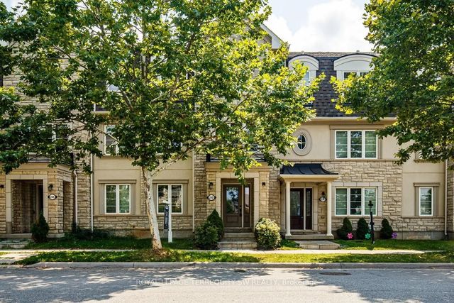 248 Ellen Davidson Drive, Oakville