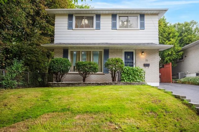 77 Mccraney Street W, Oakville