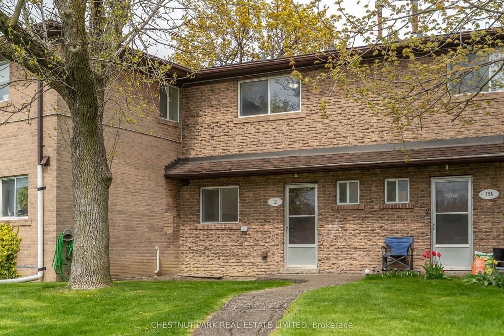 44 Romfield Drive 12, Toronto W05
