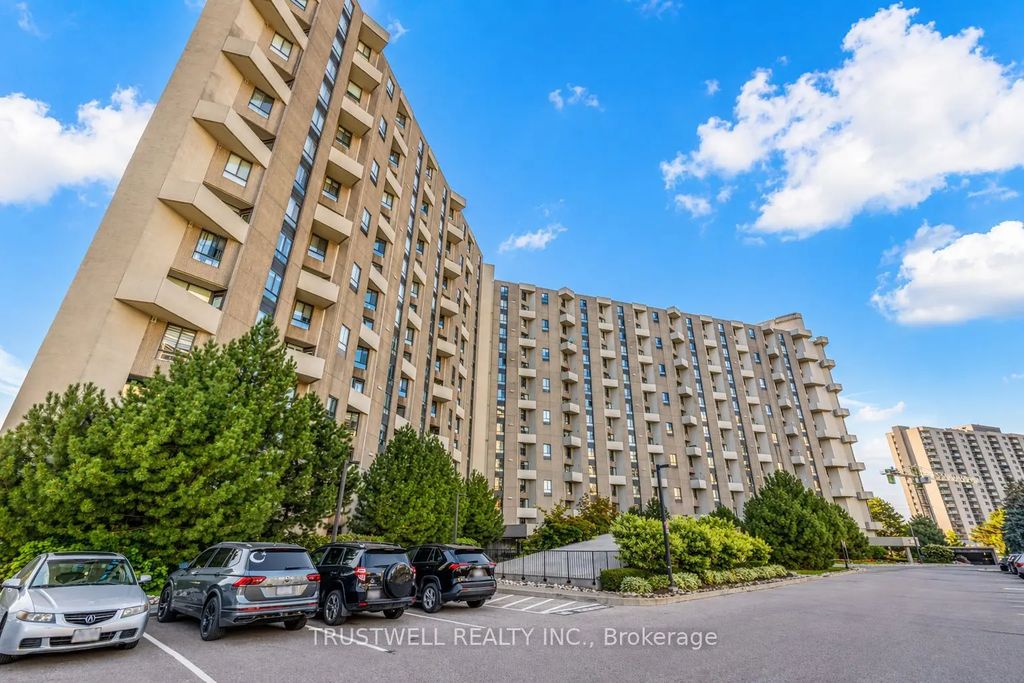 300 Mill Road A39, Toronto W08
