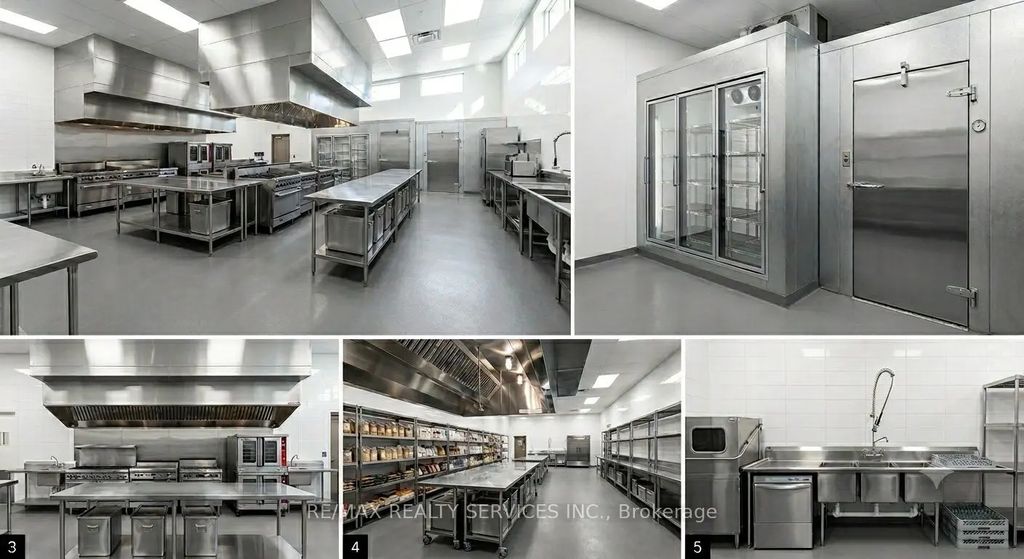 720 Burnhamthorpe Road W, Mississauga