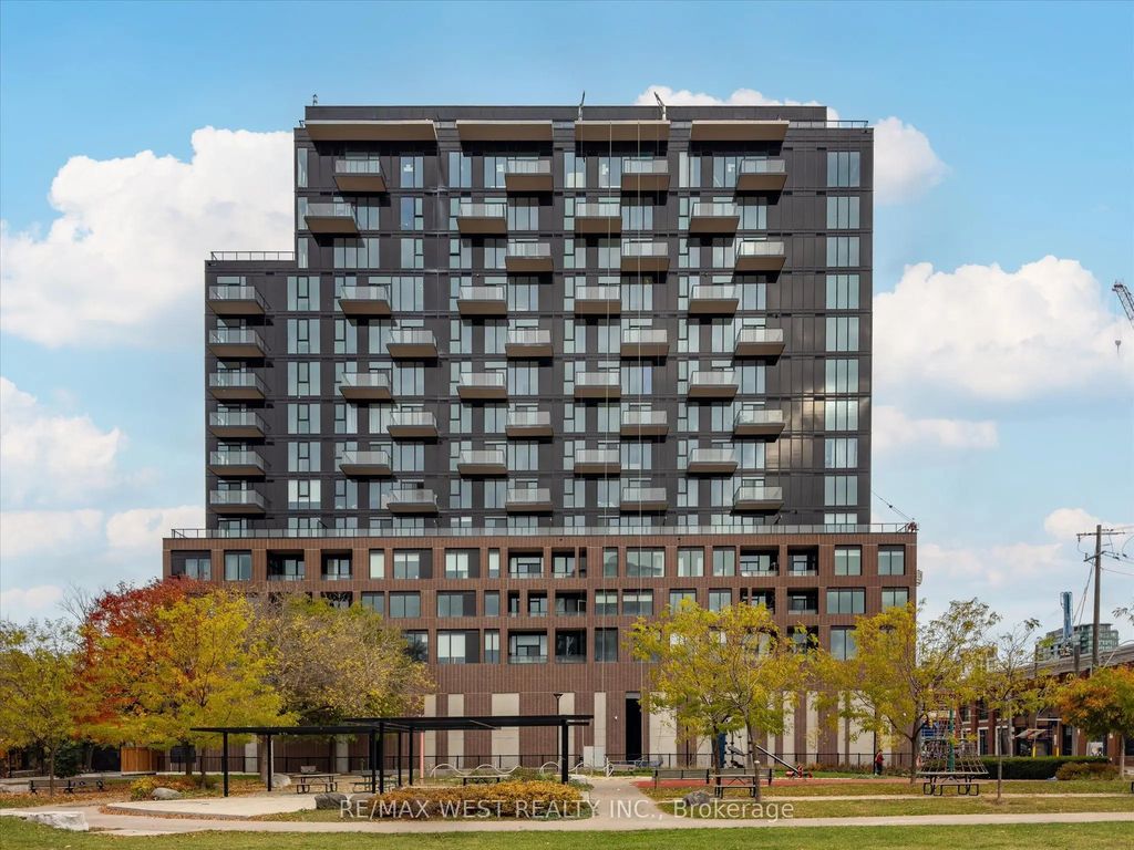 270 Dufferin Street 819, Toronto W01