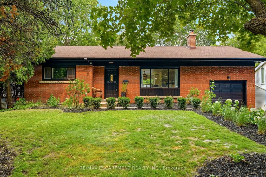 271 Linden Avenue, Burlington