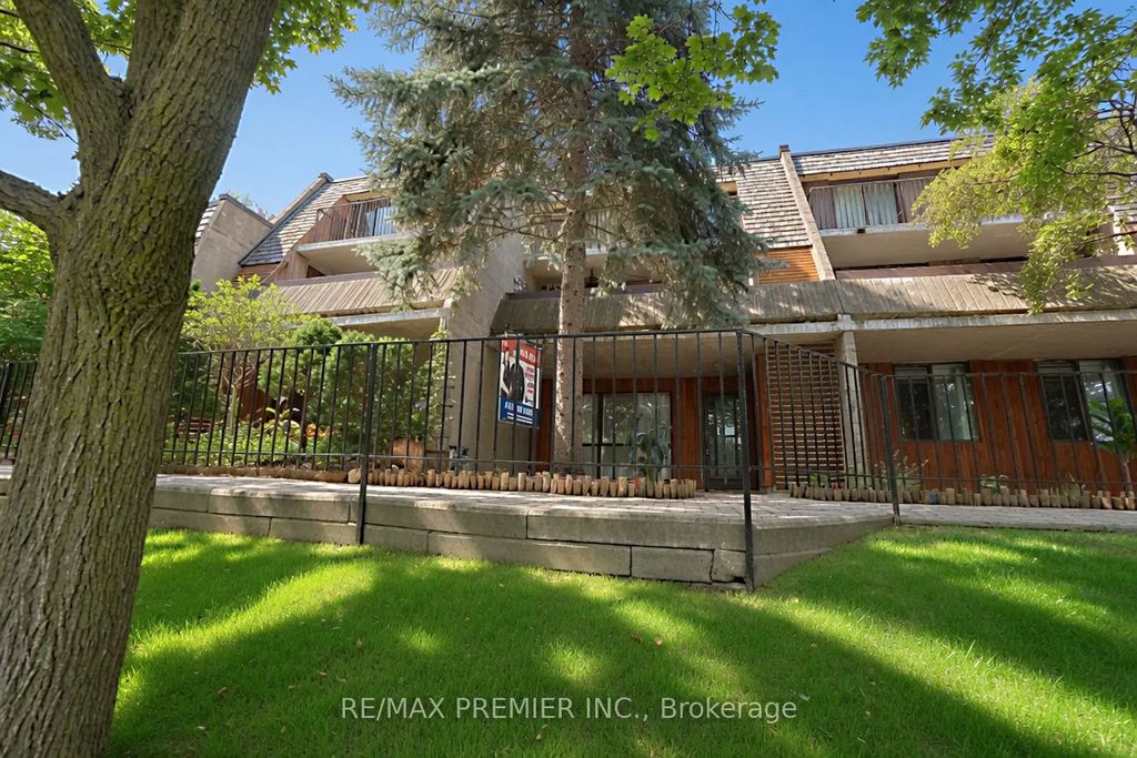 1250 Mississauga Valley Boulevard 51, Mississauga