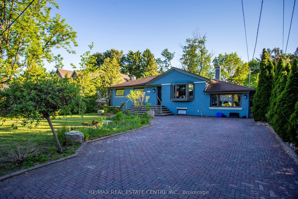 2450 Edenhurst Drive, Mississauga